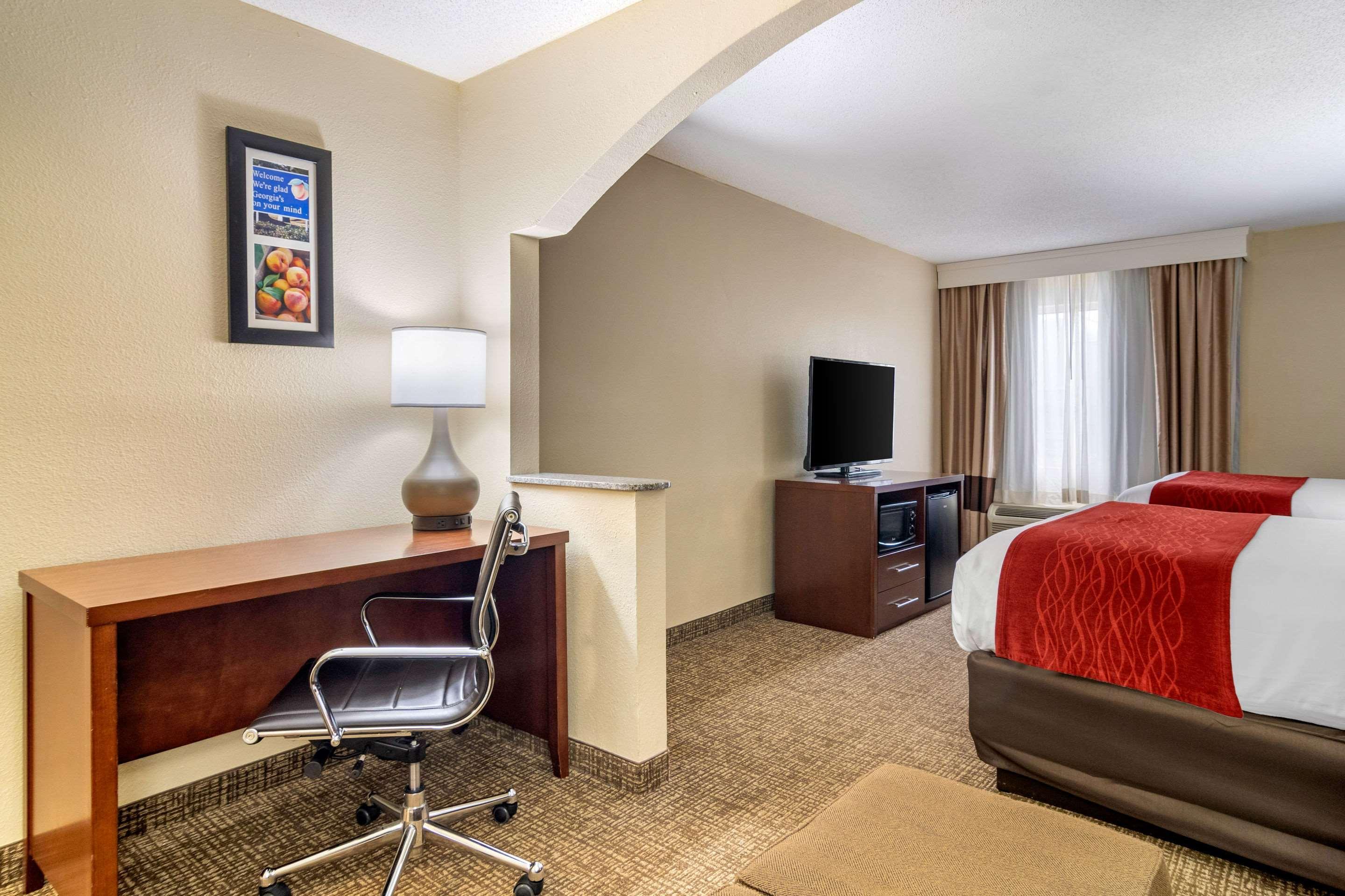 Comfort Inn & Suites Macon North I-75 Eksteriør billede