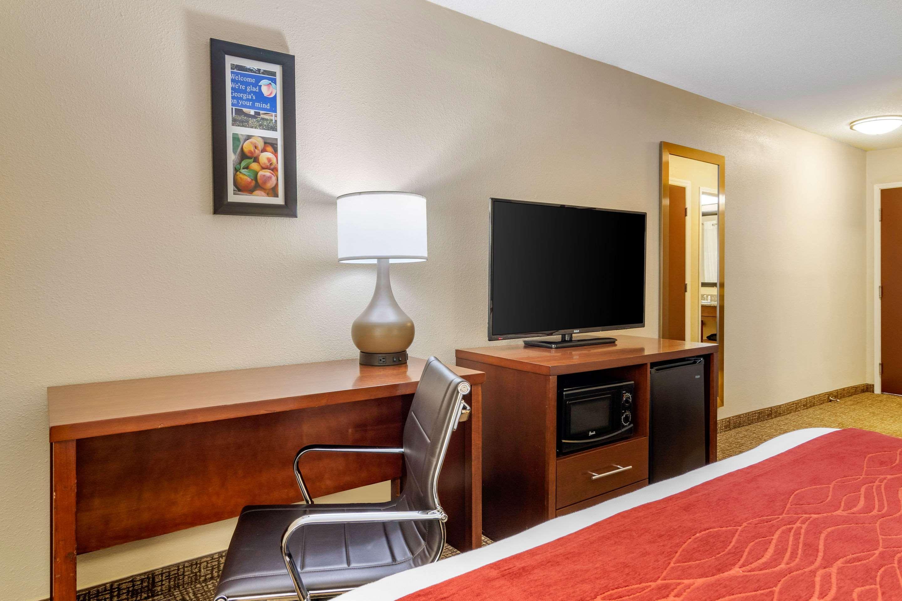 Comfort Inn & Suites Macon North I-75 Eksteriør billede