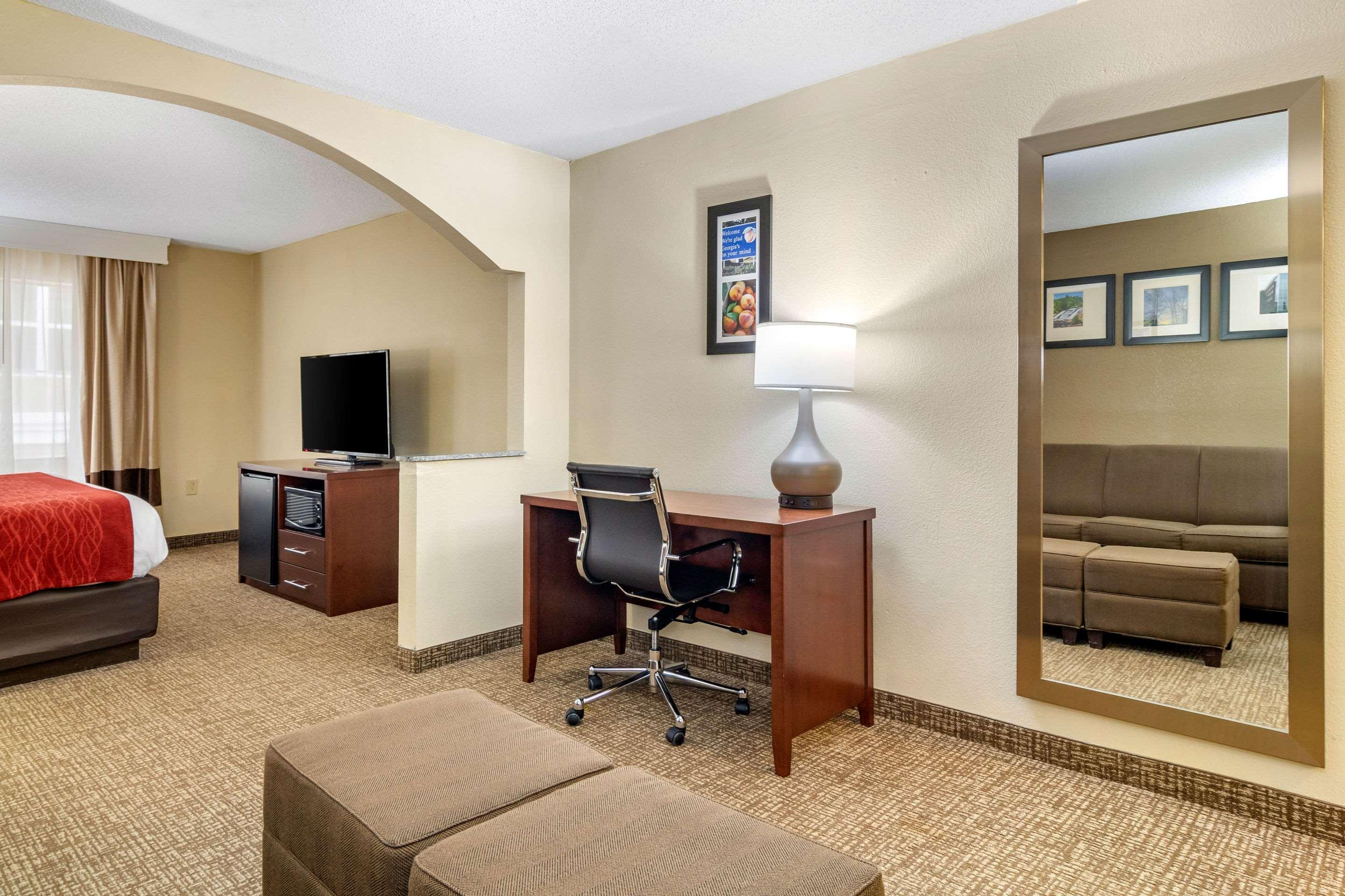Comfort Inn & Suites Macon North I-75 Eksteriør billede