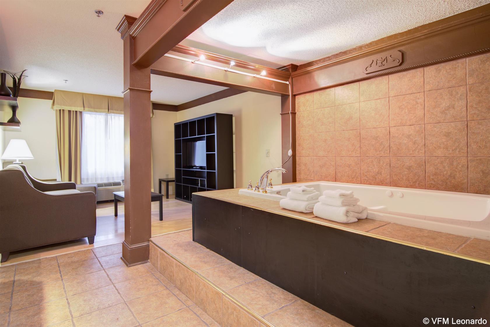 Comfort Inn & Suites Macon North I-75 Eksteriør billede